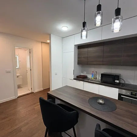 Apartament I&i Tesla Ii *